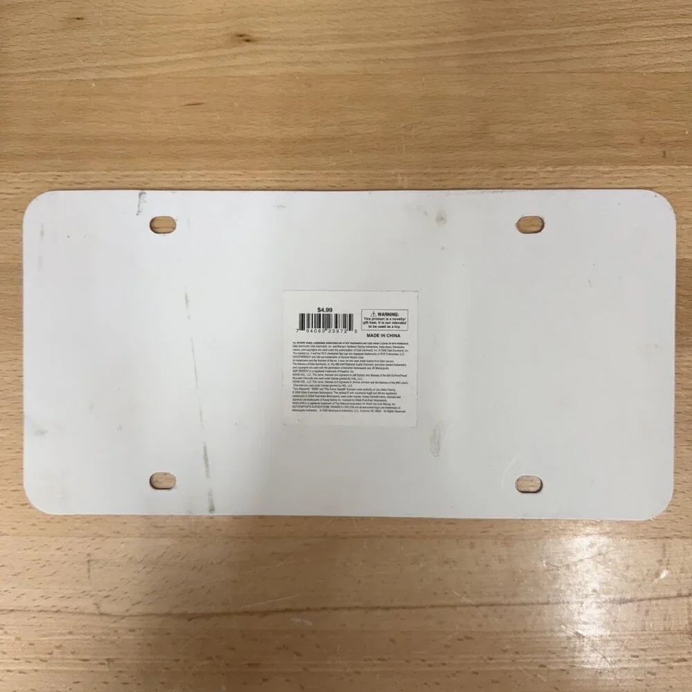 2008 DALE EARNHARDT JR. #88 PLASTIC LICENSE PLATE AMP / NATIONAL GUARD NASCAR - Picture 3 of 3